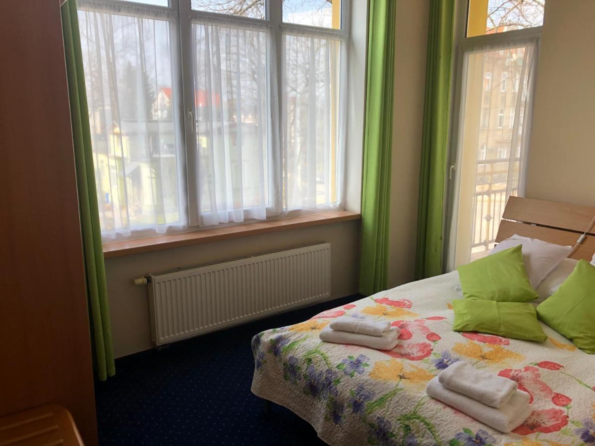 Hotel Bella Jelenia Gora Exterior photo